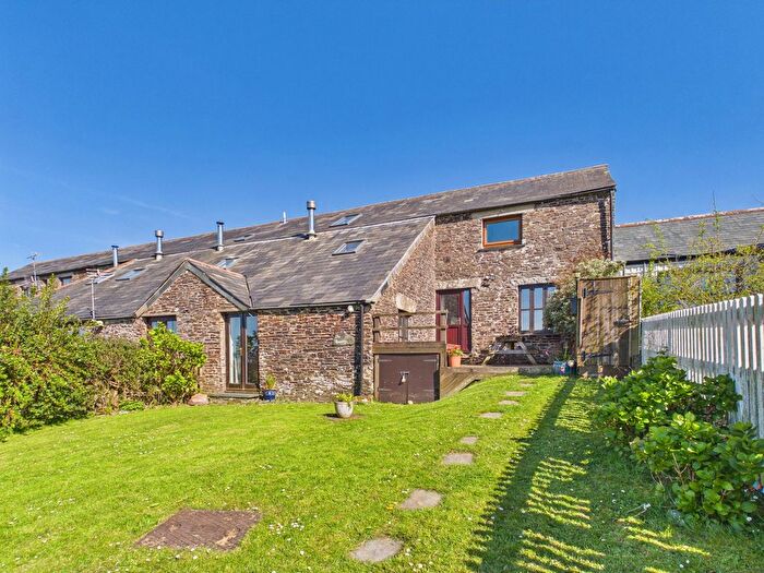 3 Bedroom Barn Conversion For Sale In Crackington Haven, Roundhayes Farm, EX23