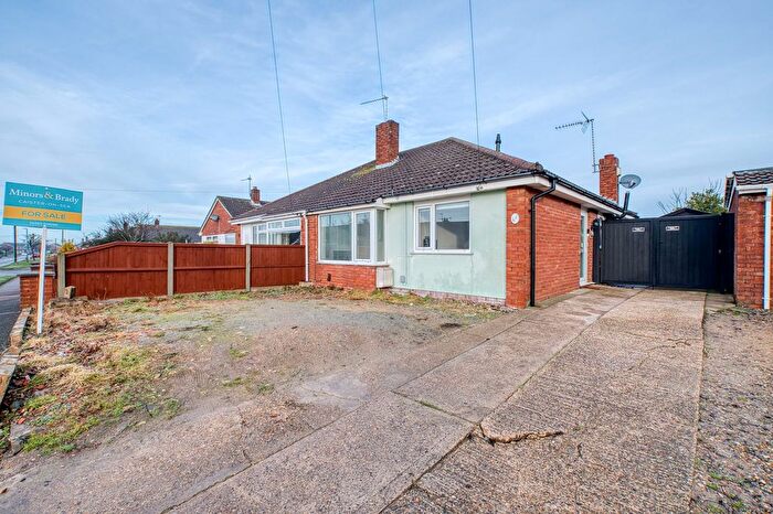 2 Bedroom Semi-Detached Bungalow For Sale In Willow Avenue, Bradwell, NR31
