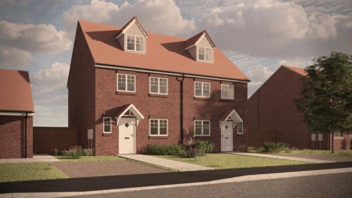 4 Bedroom Semi Detached House To Rent In Moule Crescent, Auckland Park, Bishop Auckland, DL14