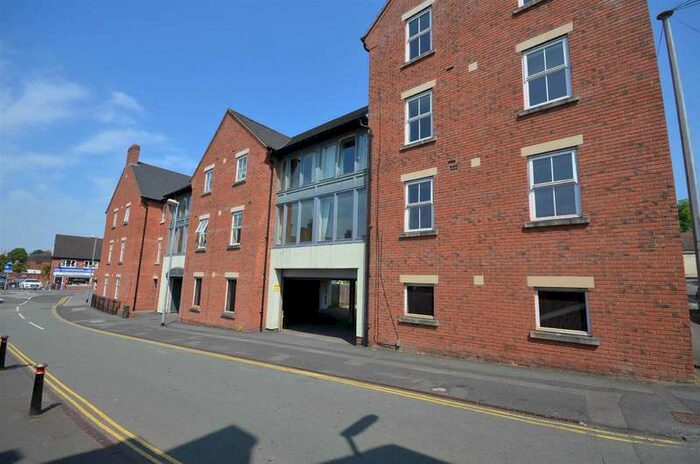 2 Bedroom Apartment To Rent In Kenilworth Court, Stone, ST15