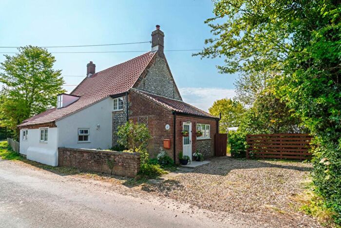2 Bedroom Cottage For Sale In A Charming Period Semi-detached Home, Tucked Away On A Quiet Country Lane In The Picturesque Rural Village Of Gresham., NR11