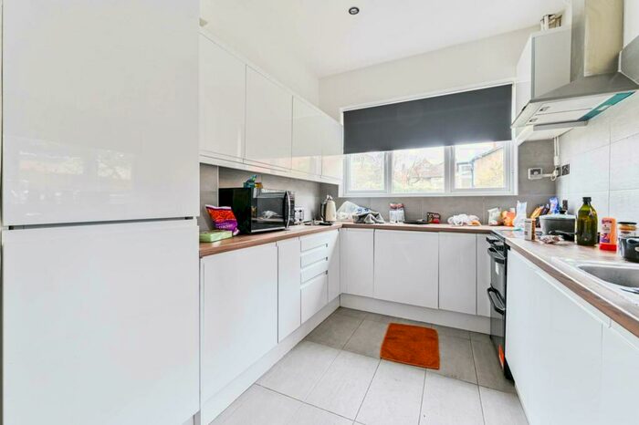 5 Bedroom Semi-Detached House To Rent In Whitehall Road, Harrow, HA1