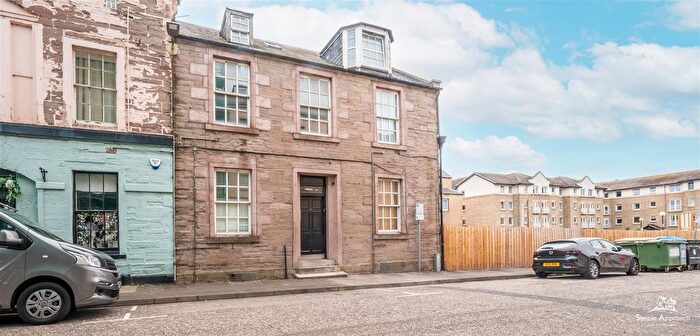 2 Bedroom Flat For Sale In North William Street, Perth, PH1