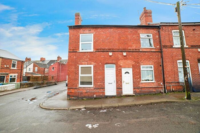 2 Bedroom End Terrace House For Sale In Moor Street, Mansfield, Nottinghamshire, NG18