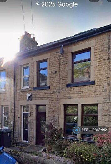 3 Bedroom Terraced House To Rent In Brooklands, Buxton, SK17