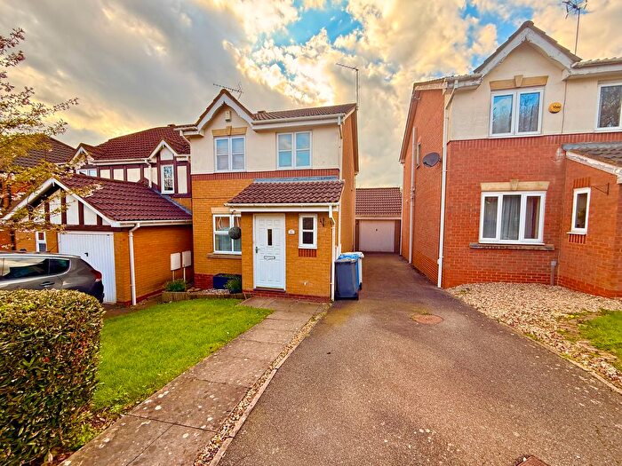 3 Bedroom Detached House To Rent In Bramshill Avenue, Kettering, NN16