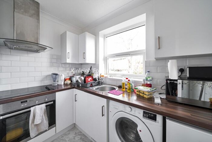 1 Bedroom Flat To Rent In Holly Park Road, London, N11