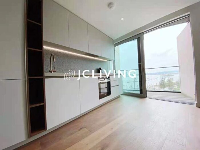 Studio To Rent In Cutter Lane, London, SE10