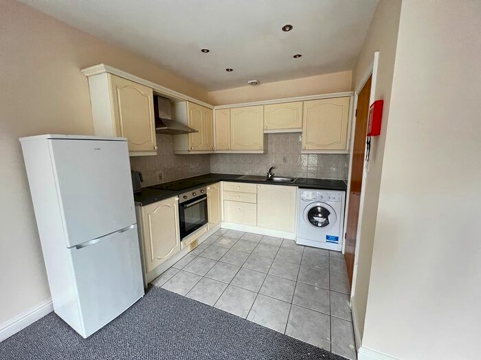3 Bedroom Flat To Rent In North George Street, Salford, M3