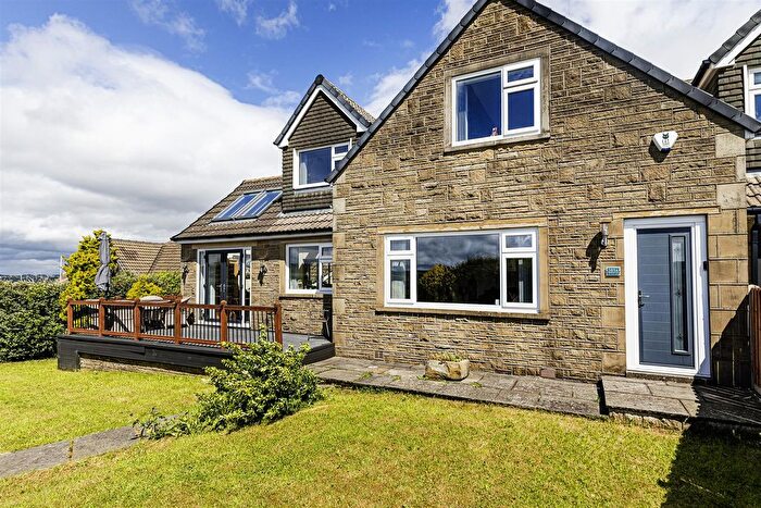 5 Bedroom Semi Detached House For Sale In Gillroyd Lane, Linthwaite, Huddersfield, HD7