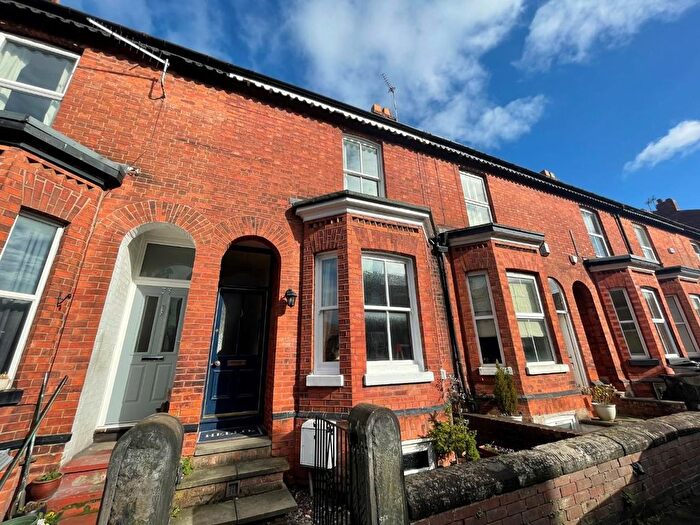 2 Bedroom Terraced House To Rent In Byrom Street, Altrincham, Cheshire, WA14