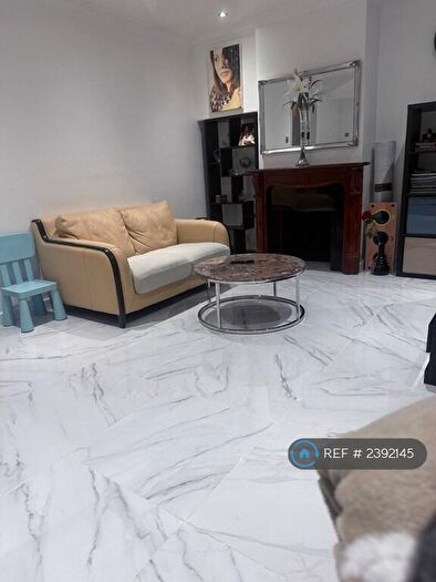 3 Bedroom End Of Terrace House To Rent In Thornton Road, Carshalton, SM5