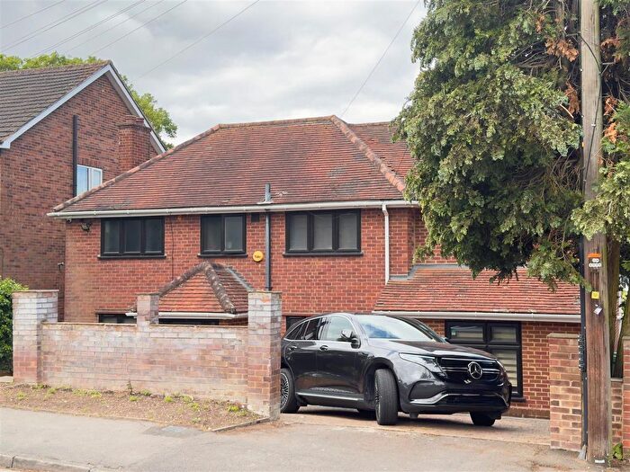 6 Bedroom Property To Rent In Hampden Road, High Wycombe, HP13