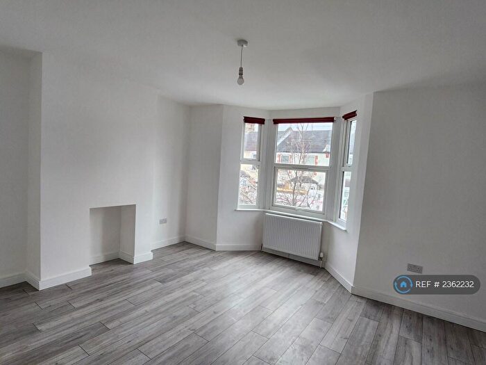 4 Bedroom Terraced House To Rent In Federation Road, London, SE2