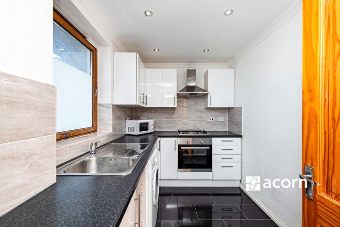 1 Bedroom Flat To Rent In Massinger Street, London, SE17