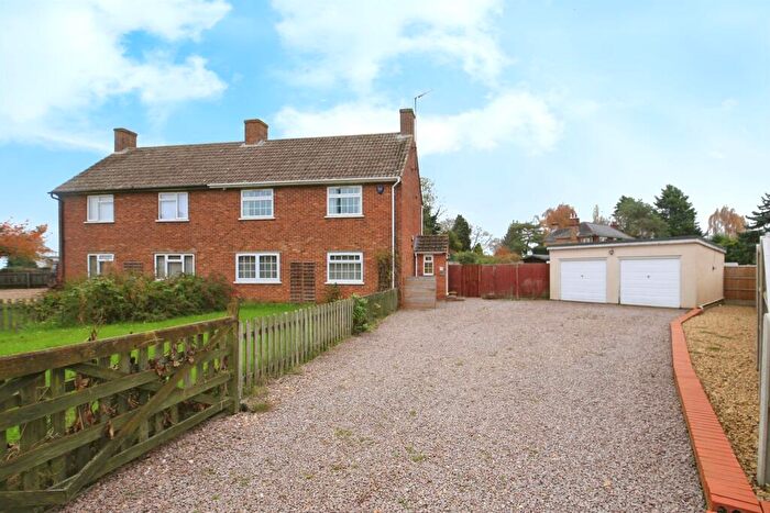 3 Bedroom Semi-Detached House For Sale In Churchill Road, Gorefield, Wisbech, PE13