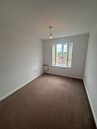 2 Bedroom Flat To Rent In Spires View, Warrington, WA1