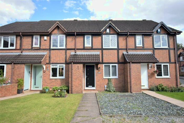 2 Bedroom Town House To Rent In Cromwell Rise, Kippax, Leeds, LS25