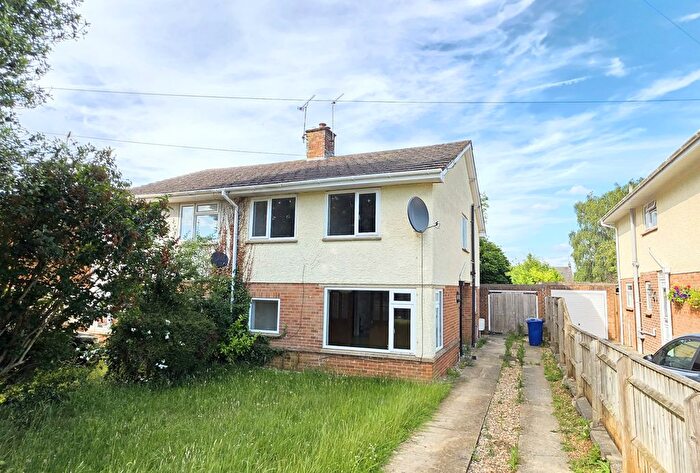 3 Bedroom Semi-Detached House To Rent In St. Marys Road, Adderbury, OX17