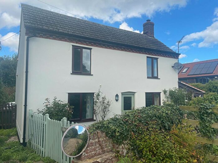 3 Bedroom Detached House For Sale In Rose Cottage, Wood Norton Road, Stibbard, Fakenham, Norfolk, NR21