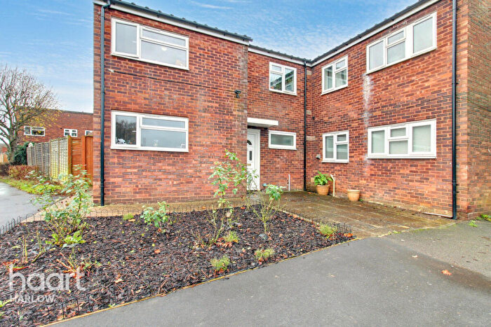2 Bedroom End Of Terrace House For Sale In Long Banks, Harlow, CM18