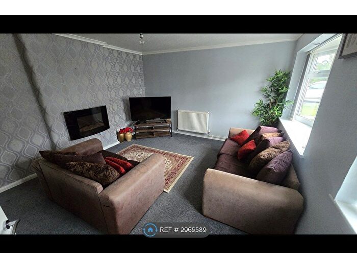 3 Bedroom Semi-Detached House To Rent In Rydal Place, Wigan, WN2