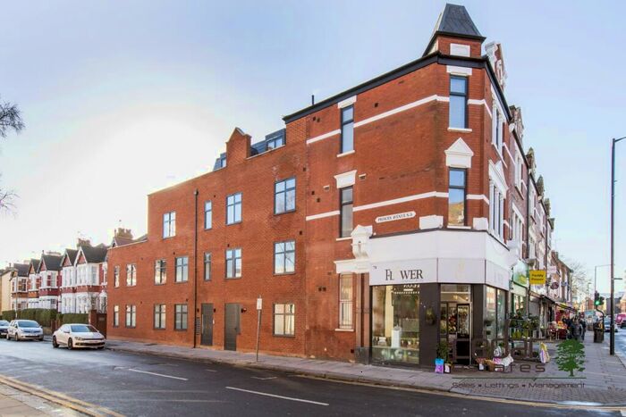 1 Bedroom Flat To Rent In Princes Avenue, Finchley Central, N3