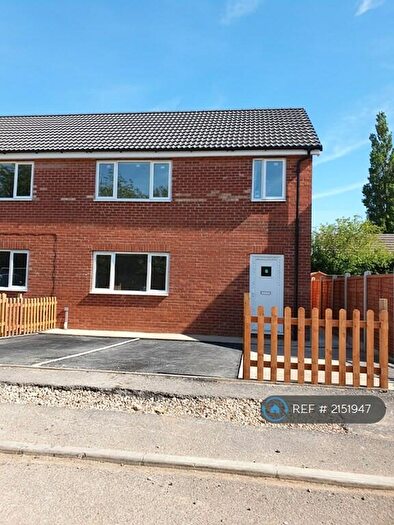3 Bedroom Semi-Detached House To Rent In Braithwaites Close, Barnetby, DN38