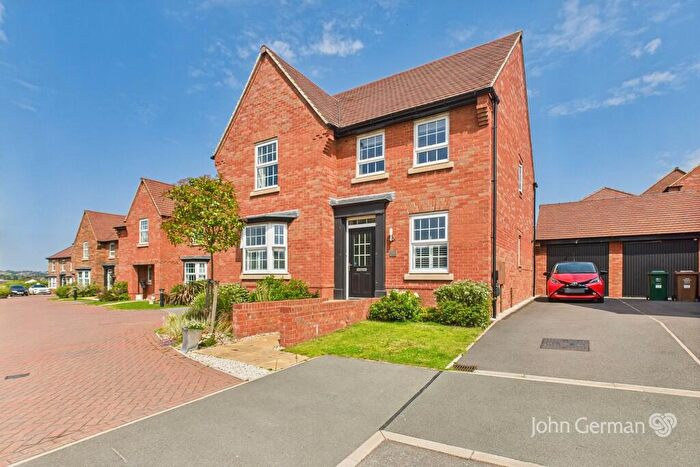 4 Bedroom Detached House For Sale In Hargate Lane, Newton Solney, DE15