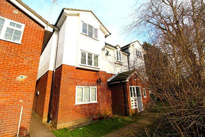 2 Bedroom Flat To Rent In Great Meadow Road, Bradley Stoke, BS32