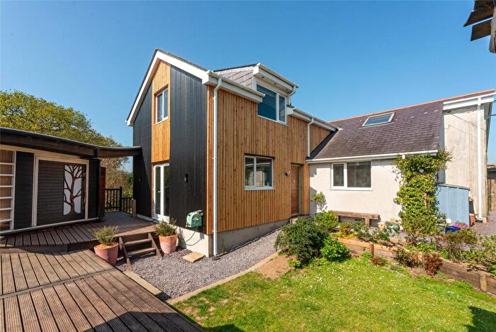 4 Bedroom Detached House For Sale In Tafarn Grisiau Road, Y Felinheli, Gwynedd, LL56