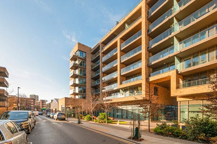 1 Bedroom Flat For Sale In Hemming Street, London, E1