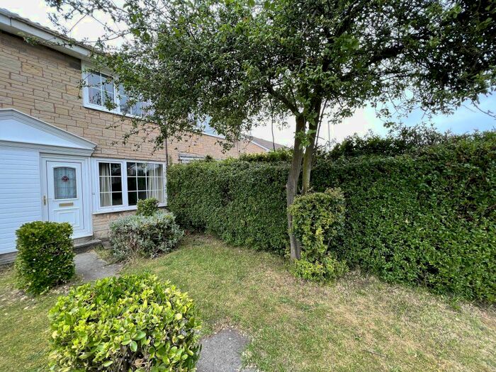 2 Bedroom Terraced House To Rent In Field Avenue, Thorpe Willoughby, YO8