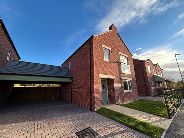 3 Bedroom House To Rent In Royal Meadow, Leadenham, LN6