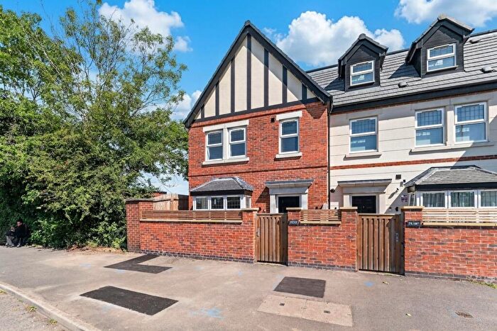 2 Bedroom End Of Terrace House For Sale In Trowell Road, Wollaton, NG8