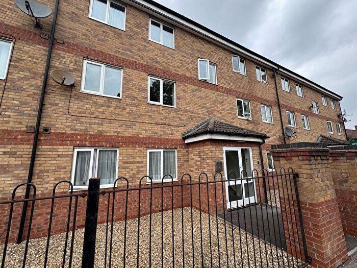 2 Bedroom Apartment To Rent In Pickering Court, Corby, NN18