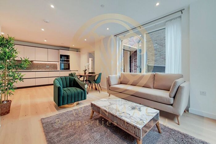 2 Bedroom Flat To Rent In Bathgate Place, London, W13