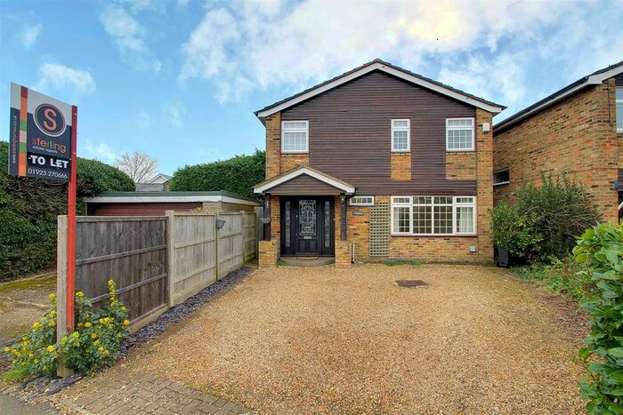 4 Bedroom Property To Rent In Croft Lane, Chipperfield, Kings Langley, WD4