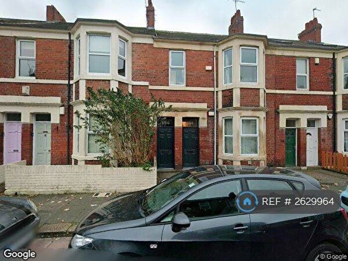 2 Bedroom Flat To Rent In Helmsley Road, Newcastle Upon Tyne, NE2