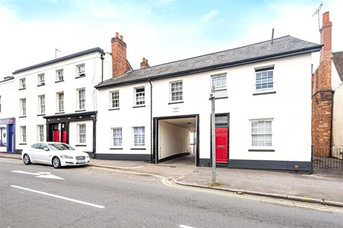 2 Bedroom Apartment To Rent In Southampton Street, Reading, Berkshire, RG1