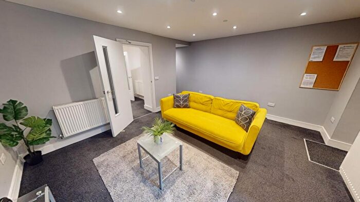 2 Bedroom Apartment To Rent In , Bluecoat Close, Nottingham, NG1