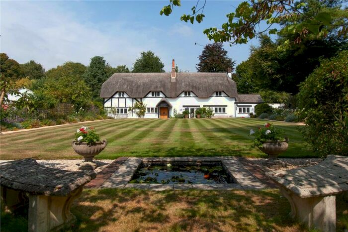 3 Bedroom Link Detached House For Sale In East Grafton, Wiltshire, SN8