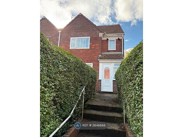 2 Bedroom Semi-detached House To Rent In Hawthorn Avenue, Sunderland, SR3