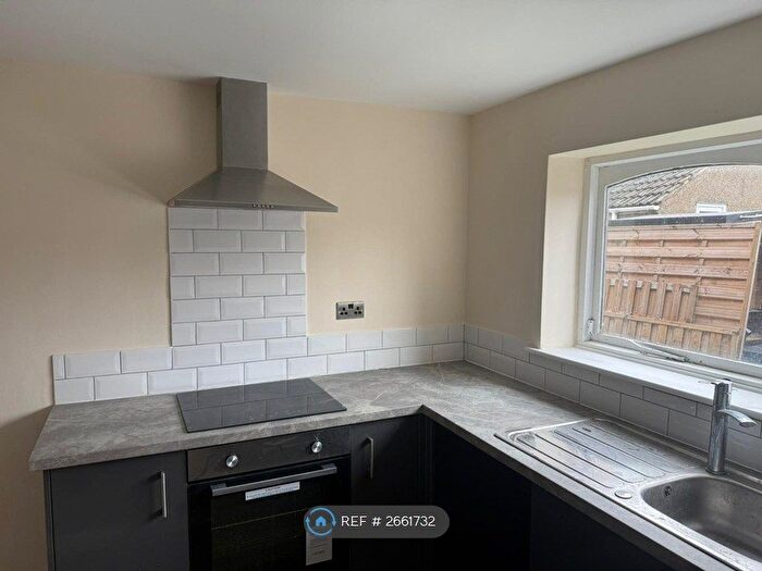 2 Bedroom Flat To Rent In Wellington Street, Grimsby, DN32