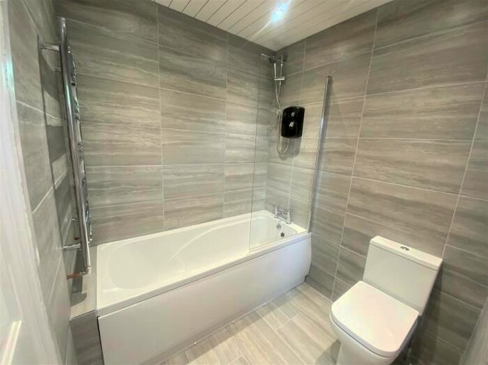 4 Bedroom Terraced House To Rent In Carnoustie Crescent, East Kilbride, Glasgow, G75
