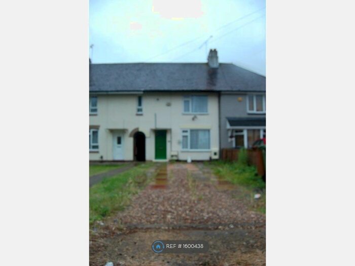 2 Bedroom Terraced House To Rent In Henshaw Road, Wellingborough, NN8