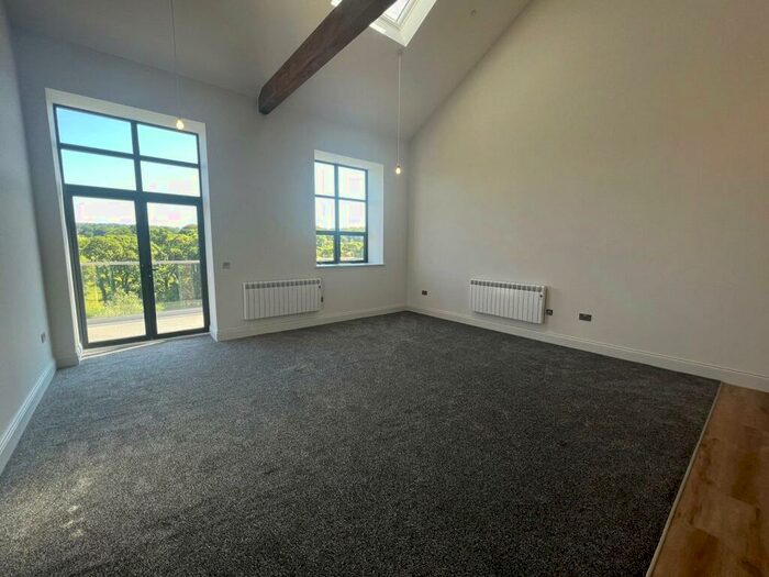 2 Bedroom Flat To Rent In Iron Row, Burley In Wharfedale, Ilkley, West Yorkshire, LS29