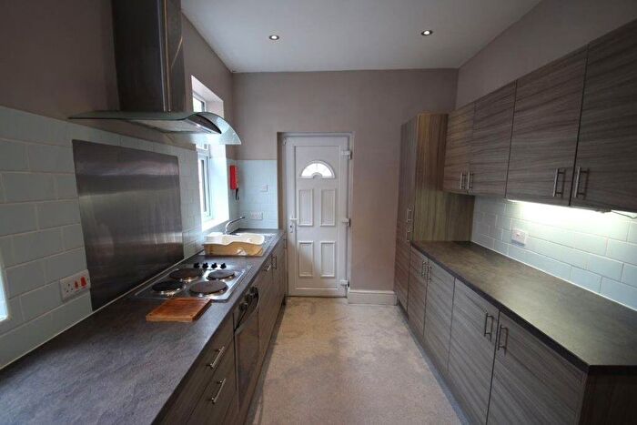 4 Bedroom Terraced House To Rent In Stuart Street, Leicester, LE3