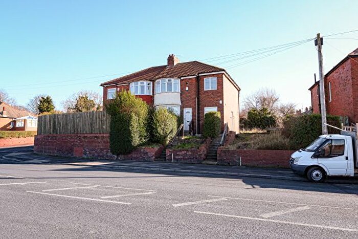 3 Bedroom Flat To Rent In Denton Road, Newcastle Upon Tyne, NE15