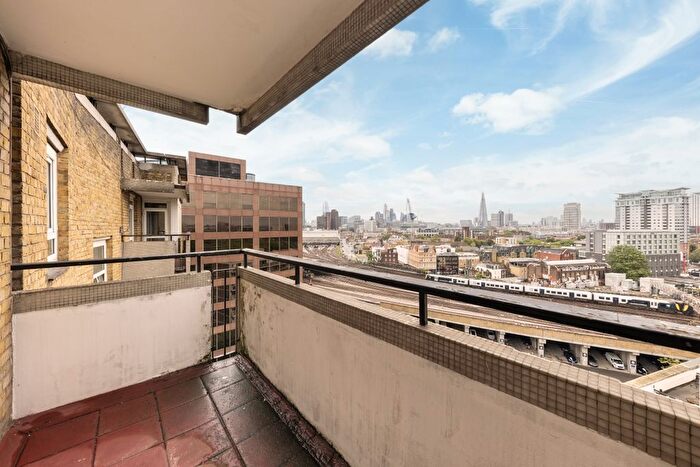 2 Bedroom Flat To Rent In Royal Street, London, SE1